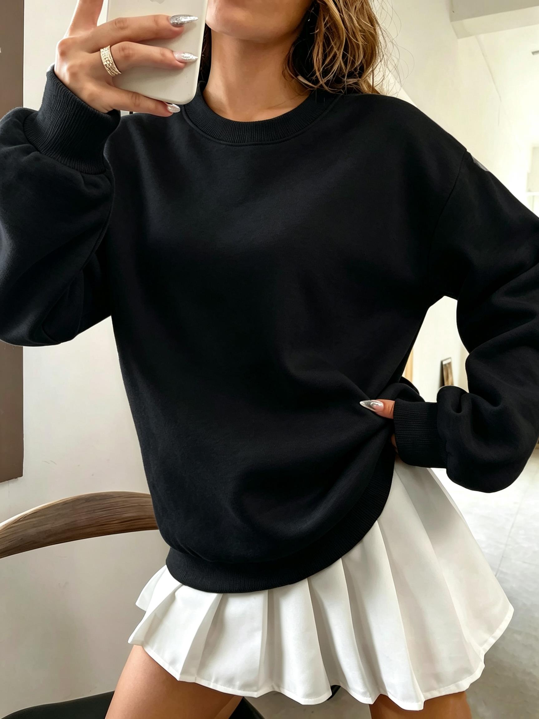 Oversized Crewneck Fleece - เสื้อสเวตเชิ้ตผู้หญิงทรงโอเวอร์ไซส์สีพื้นสไตล์เกาหลี คอกลม แฟชั่นสตรีทแวร์ Y2K เสื้อผ้าลำลองสำหรับฤดูใบไม้ร่วง เหมาะสำหรับใส่วิ่งออกกำลังกาย