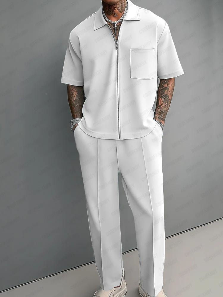 Street Fashion Male - ชุดเซ็ต 2 ชิ้นสำหรับผู้ชาย เสื้อโปโลแขนสั้นคอซิปครึ่งตัว กางเกงขายาวทรงตรง ชุดลำลองสีพื้น