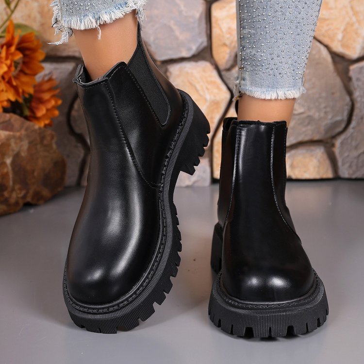 รองเท้าบูทสั้นผู้หญิงแบบหนาคลา - Street Fashion Winter 2025 บทวิจารณ์และราคา