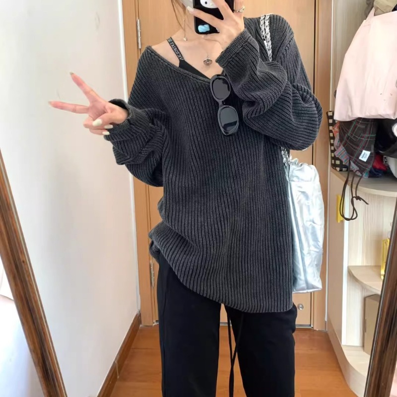 Vคอล้างสีทึบสบายๆเสื้อแขนยาวผู - Street Fashion Winter 2025 บทวิจารณ์และราคา