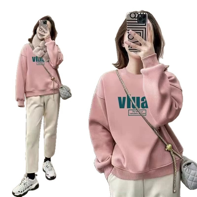 เสื้อสเวตเตอร์คอกลมทรงโอเวอร์ไ - Oversized Crewneck Fleece บทวิจารณ์และราคา